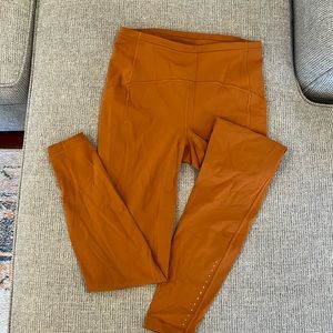 Lululemon size 8 camel colored leggings